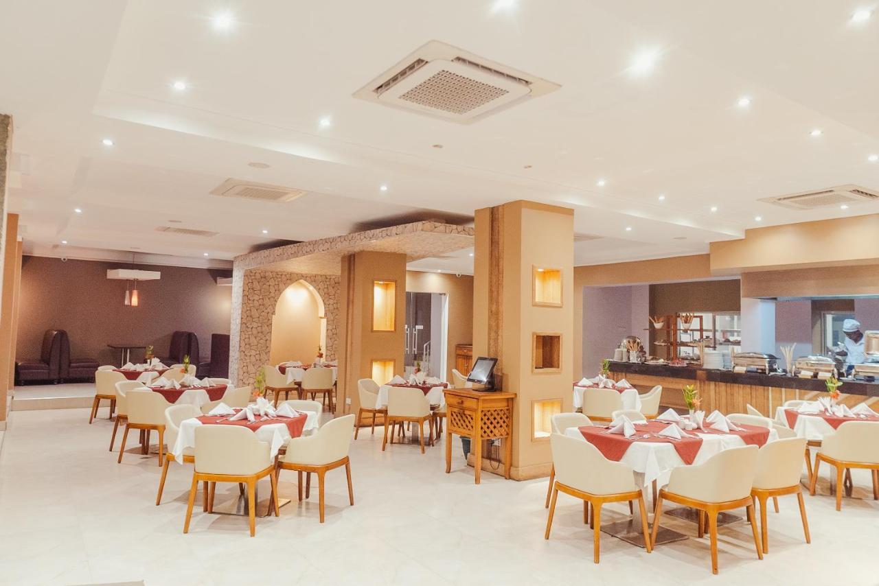 Tanga Beach Resort & Spa מראה חיצוני תמונה